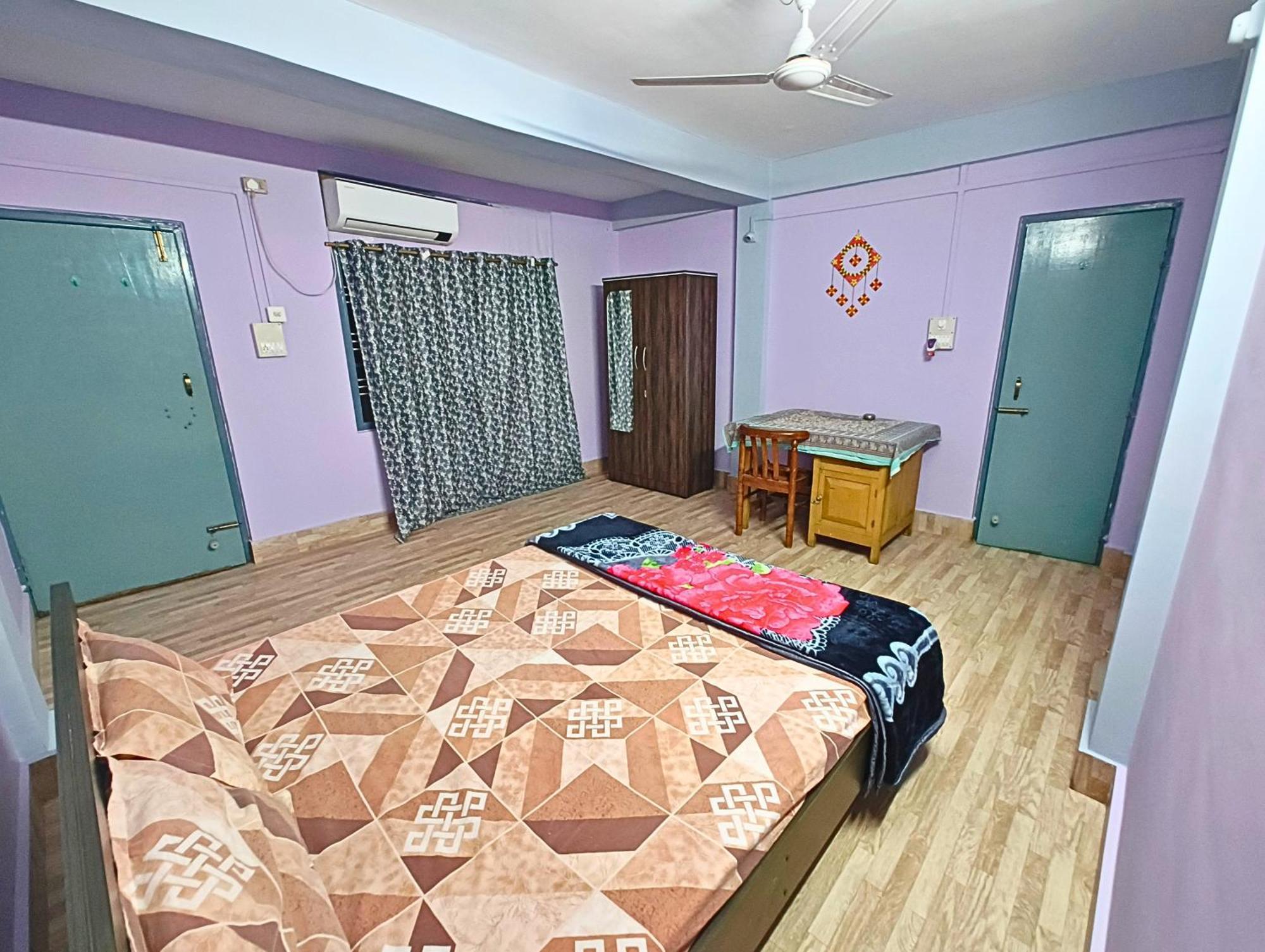 Taj Residency Holiday Homestay -Entire 1Bhk & 2Bhk Private Apartments -Call 767Ooo54Oo Jorhat Ngoại thất bức ảnh