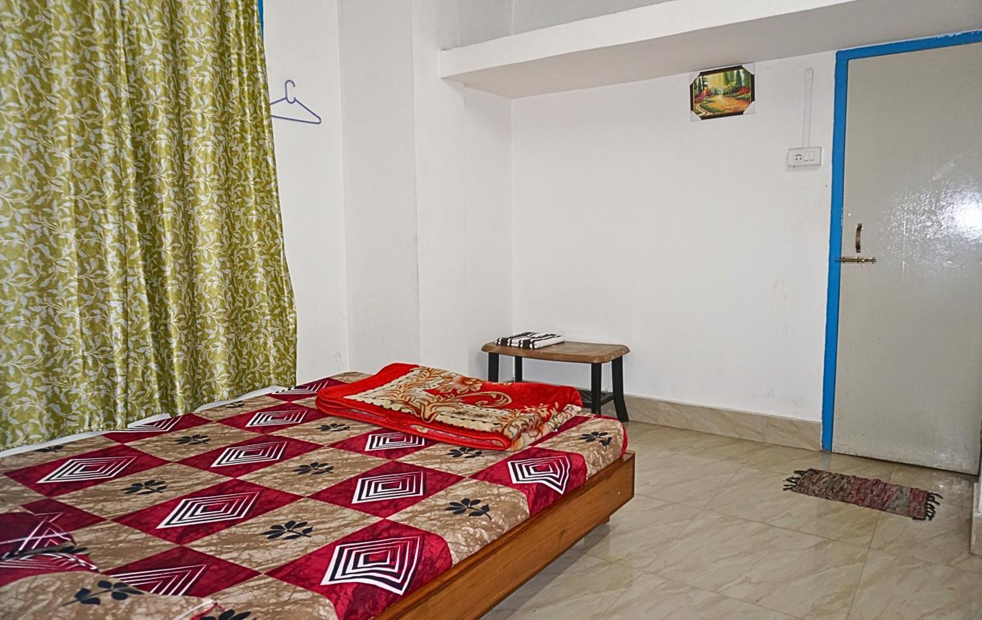 Taj Residency Holiday Homestay -Entire 1Bhk & 2Bhk Private Apartments -Call 767Ooo54Oo Jorhat Ngoại thất bức ảnh