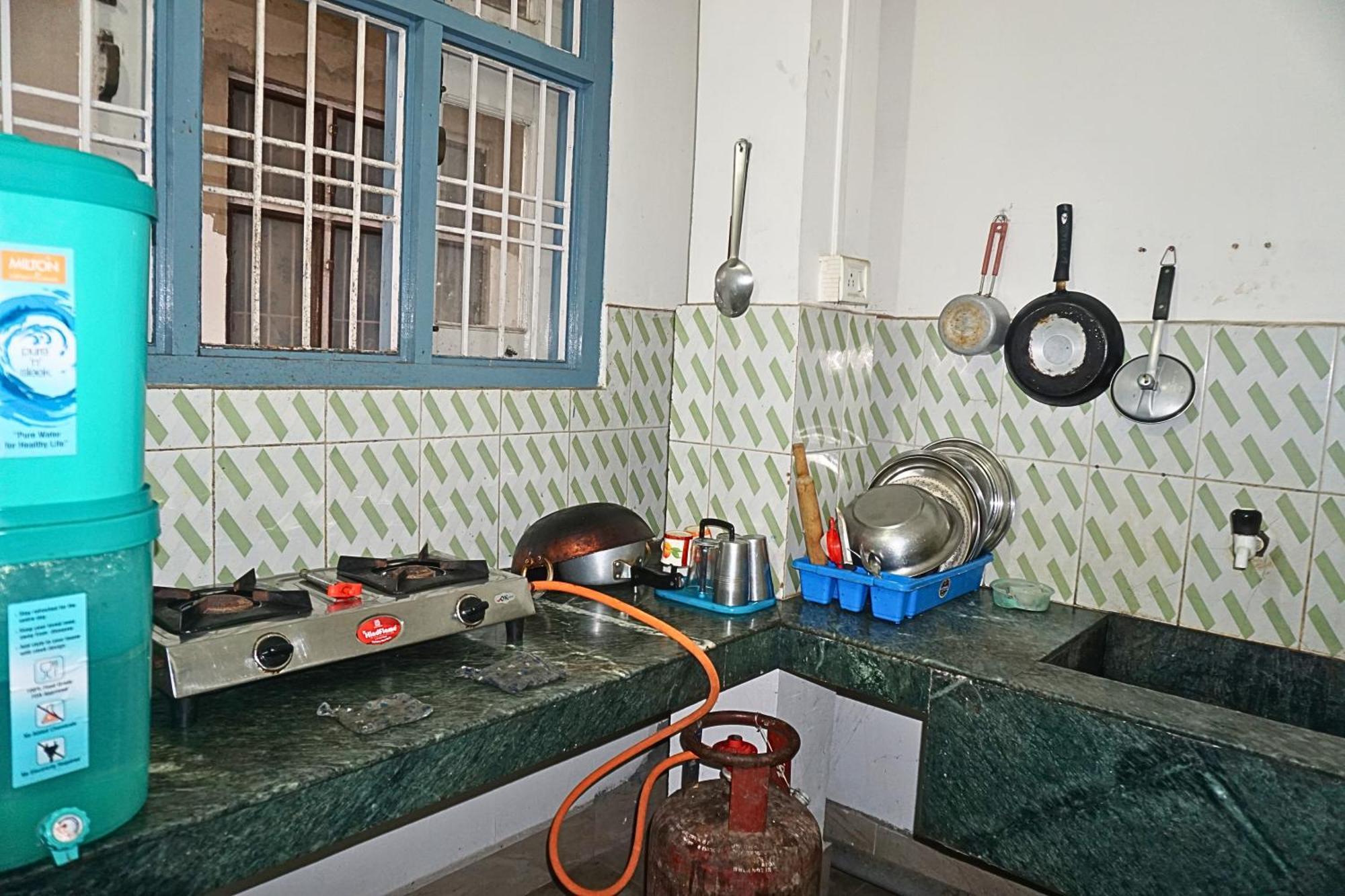 Taj Residency Holiday Homestay -Entire 1Bhk & 2Bhk Private Apartments -Call 767Ooo54Oo Jorhat Ngoại thất bức ảnh